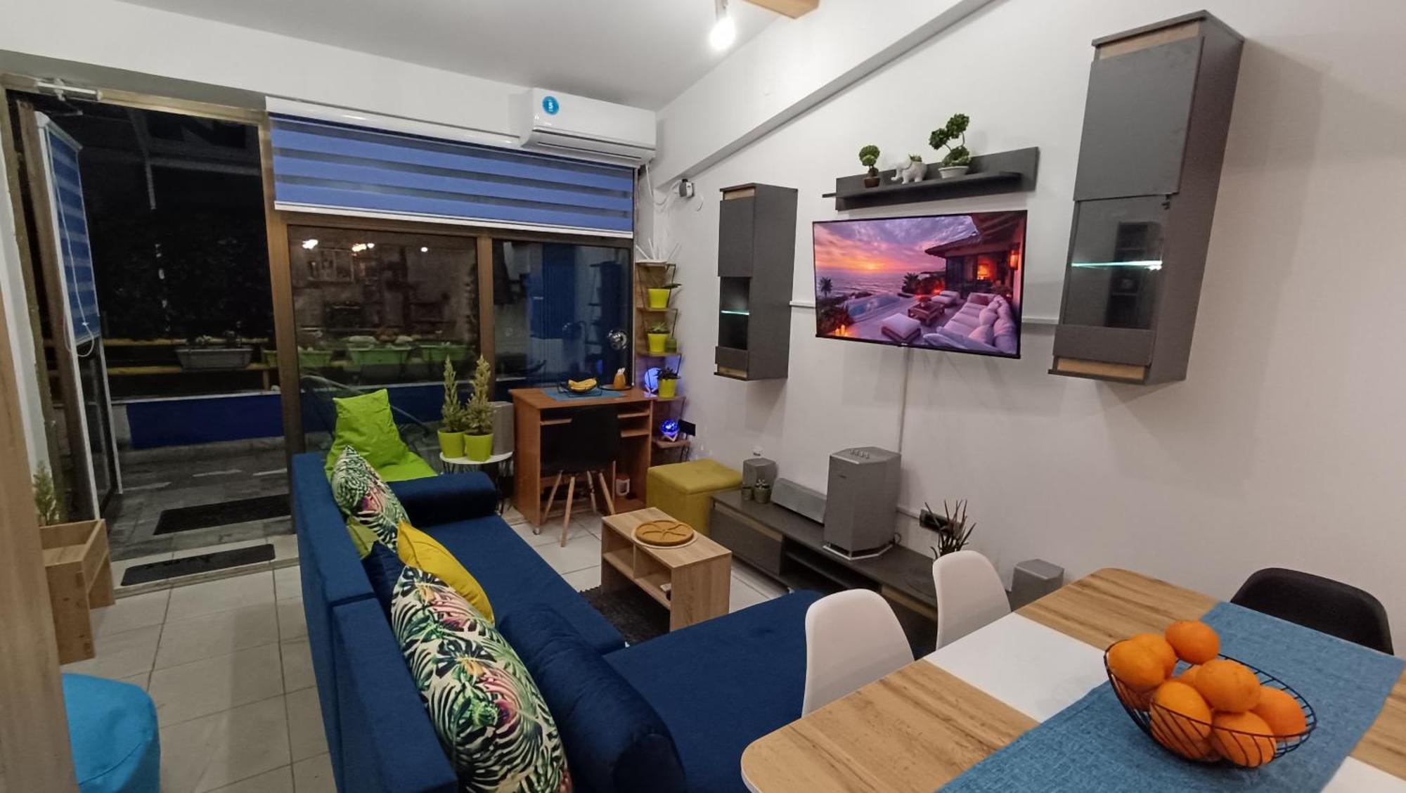 Nitro Inn - Premium Apartments - Wine Tasting - Souvenir - Art Gallery - Private Guided Tours - Relaxing - Romantic Skopje Buitenkant foto