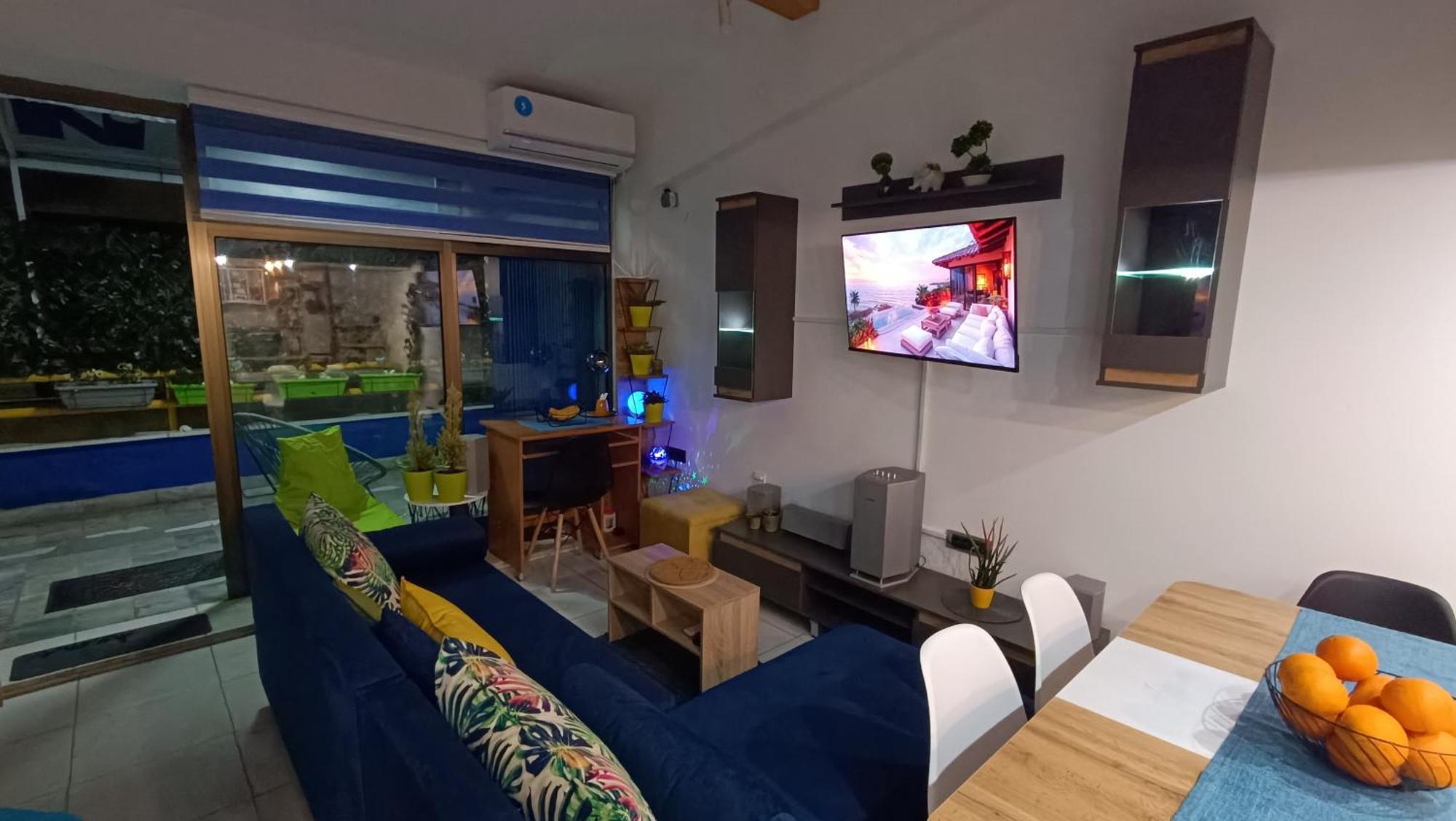 Nitro Inn - Premium Apartments - Wine Tasting - Souvenir - Art Gallery - Private Guided Tours - Relaxing - Romantic Skopje Buitenkant foto